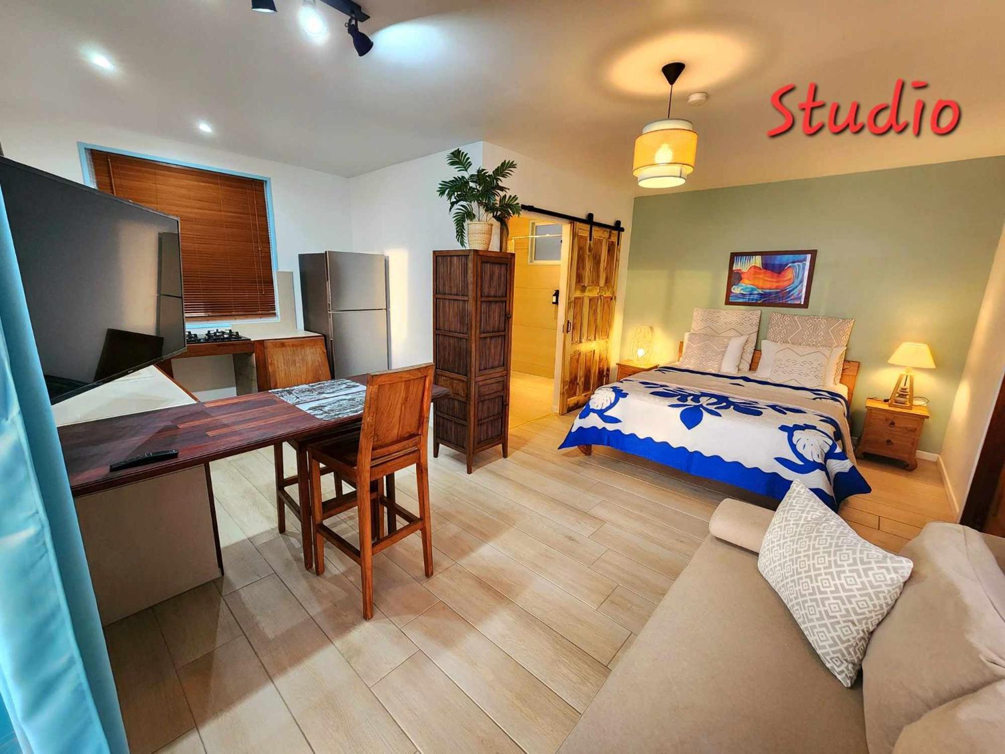 Studio Bord De Mer Fare Tahitea Pension Taputapuapea ภายนอก รูปภาพ