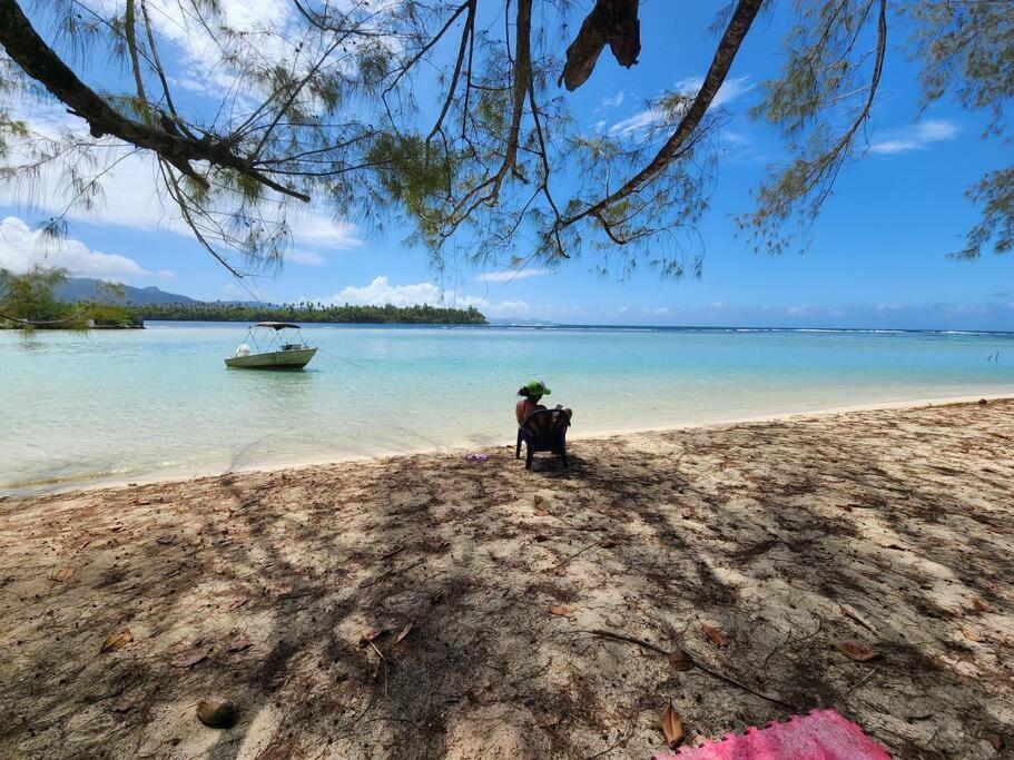 Studio Bord De Mer Fare Tahitea Pension Taputapuapea ภายนอก รูปภาพ
